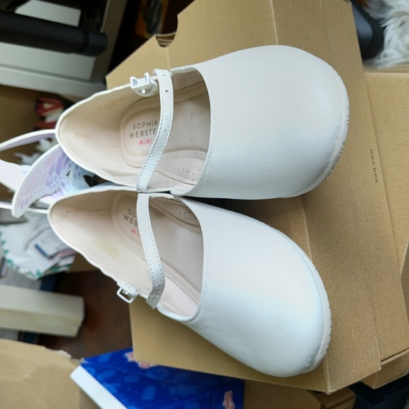 Sophia Webster girls white flats size 35 - Picture 2 of 5